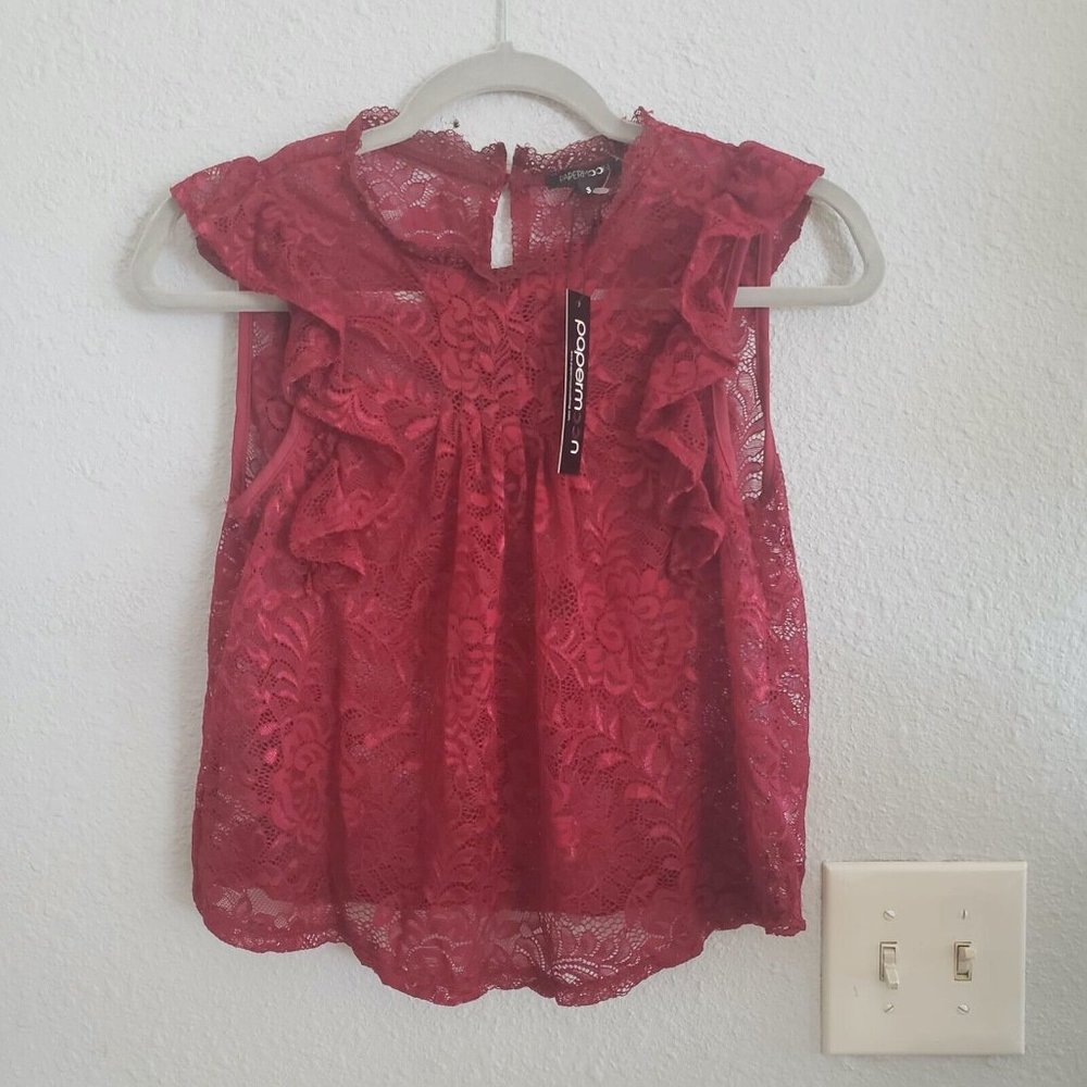 NWT Papermoon burgundy top size S, lace top with ruffle accent on sleeve